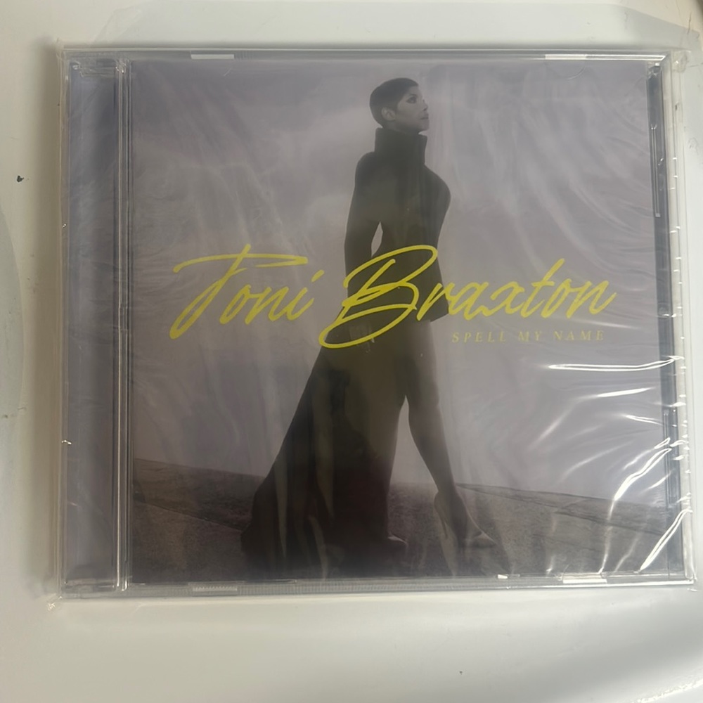 Toni Braxton signed Cd